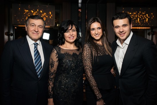 Araz Ağalarov həyat yoldaşı ilə necə tanış olub?