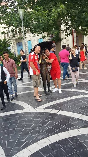 Turistlər Bakıya axın etdi - FOTOLAR