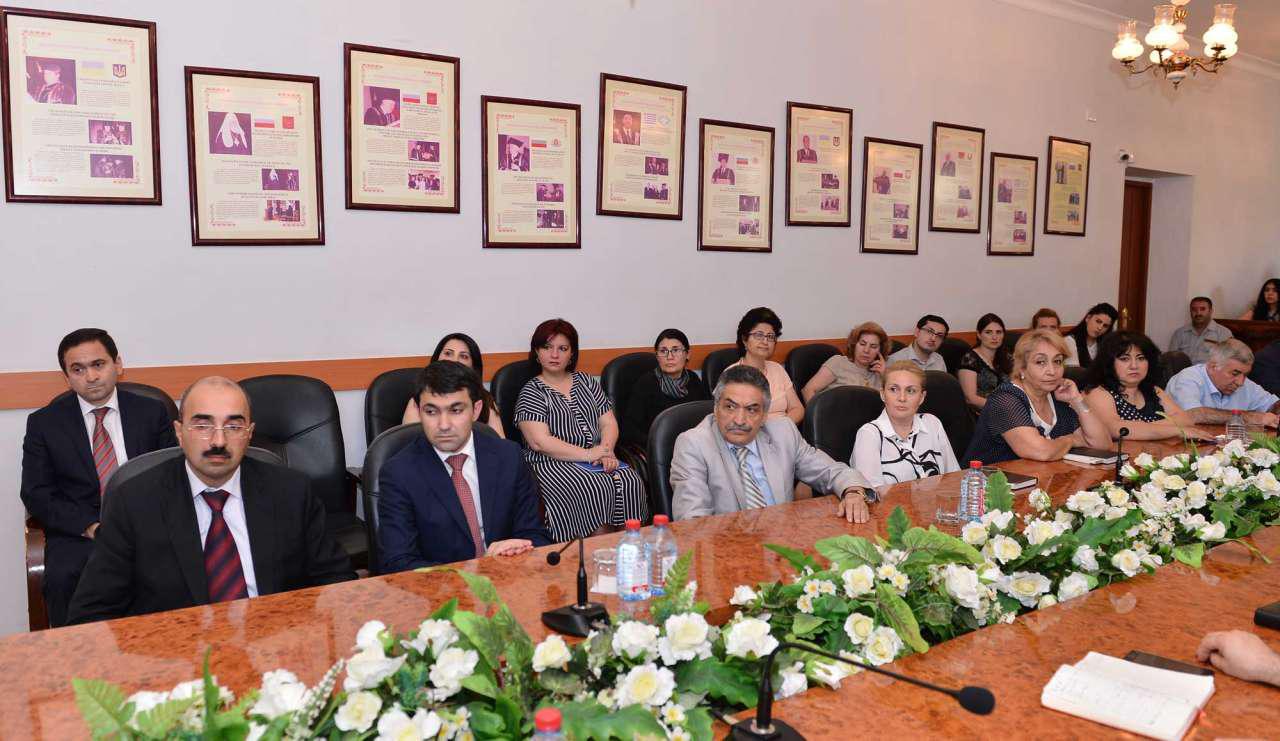 Bakı Slavyan Universitetinin yeni rektoru kollektivə təqdim olundu - FOTO