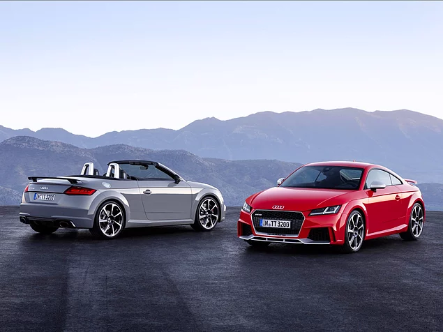 Компактный спортивный автомобиль премиум-класса: Audi TT