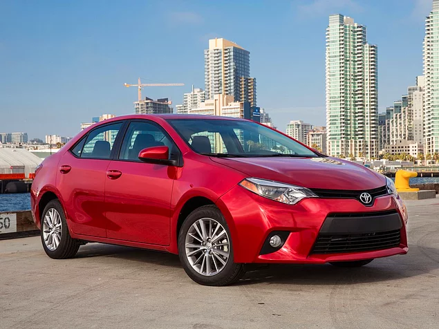 Компактный автомобиль: Toyota Corolla