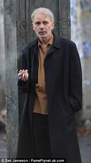 Arvadını qısqandı, barmağını görün neylədi - VİDEO+FOTOLAR