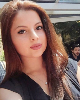 Xalq artistinin cazibədar qızı - FOTOLAR