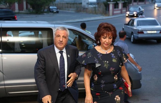 Keçmiş rəis xanımı ilə toyda - FOTOLAR