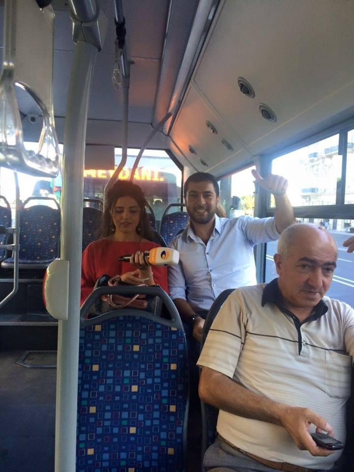 Namiq Qaraçuxurlu avtobusda - FOTO
