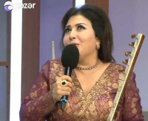 "Nişan olub" - Telli 17 yaş kiçik sevgilisi ilə bağlı xəbərlərə NÖQTƏ QOYDU