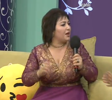 "Nişan olub" - Telli 17 yaş kiçik sevgilisi ilə bağlı xəbərlərə NÖQTƏ QOYDU