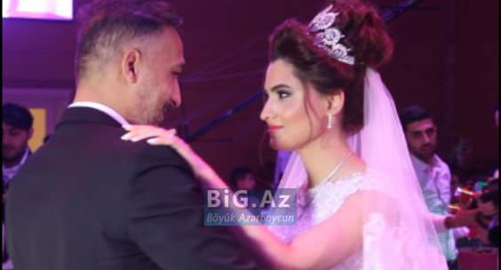 Aparıcı Azər toyunda xanımı ilə elə rəqs etdi ki ... - (VİDEO)