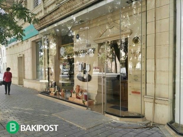 Eldar Mahmudov işə başladı: mağazaları açıldı - FOTO