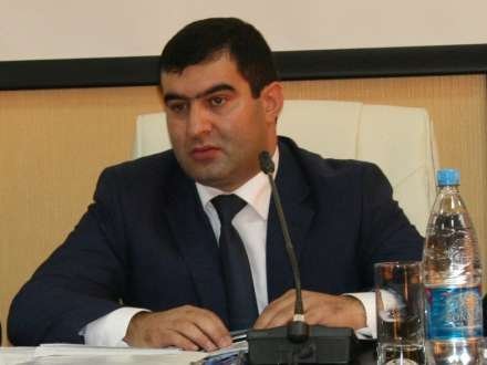Xoşqədəm efirdə rol oynayır? - 