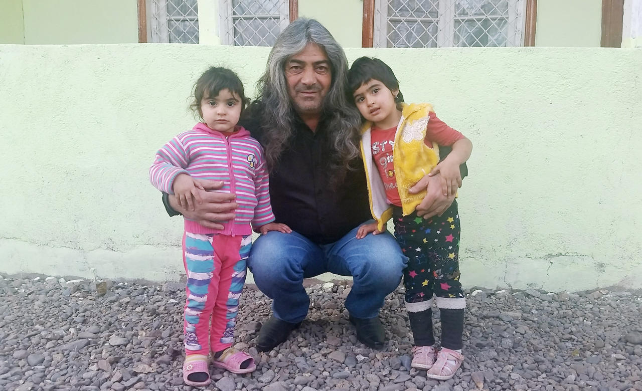 Qarabağa görə saçını kəsdirməyən Tağı: "Qohumlarım mənə salam vermirlər" - FOTO