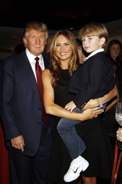 Melaniya Tramp oğlu ilə Ağ Evə köçməkdən imtina etdi