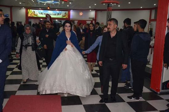 Toy günü bəysiz qalan gəlin:
