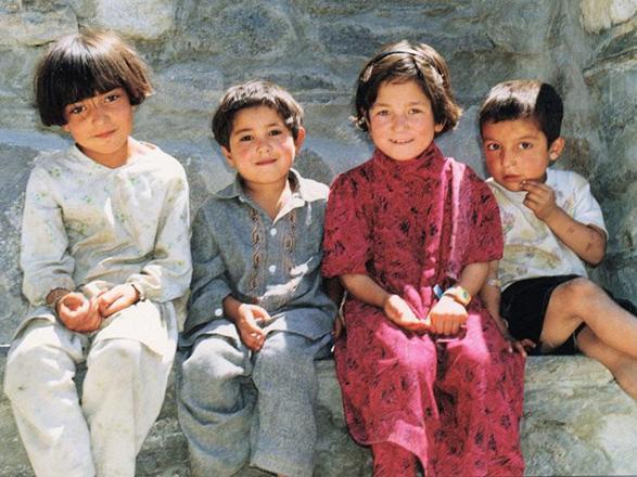 Onlar 165 il yaşayır, 70 yaşında ana olurlar - İNANILMAZ - FOTO