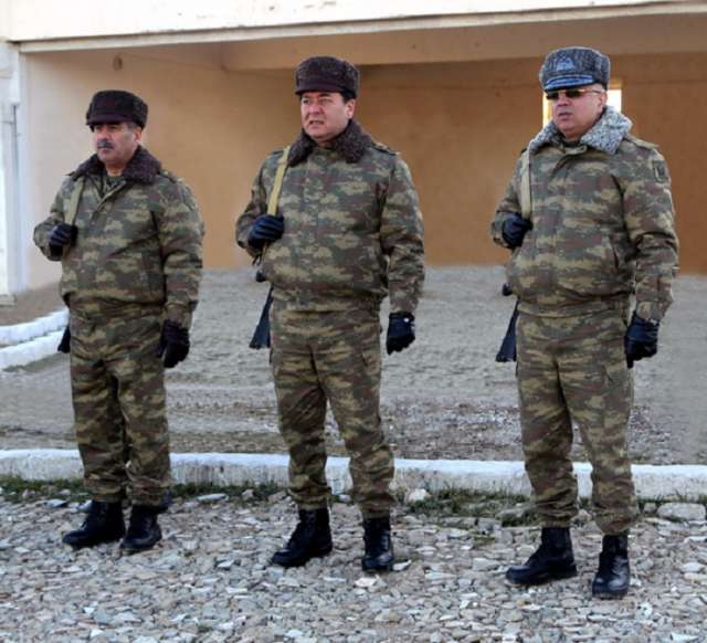 Generallar silahlandı, Zakir Həsənov atəş açdı - FOTOLAR