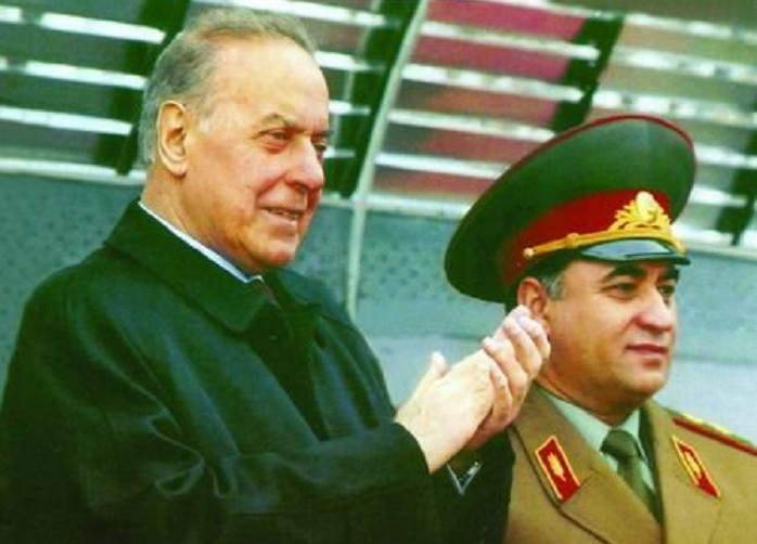 Ramil Usubovun ad günüdür
