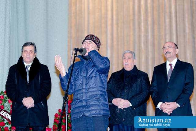 Xalq artisti son mənzilə muğamla yola salındı