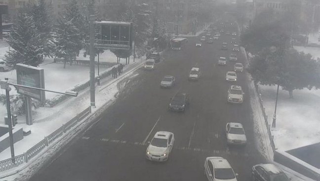 Qarlı hava Bakını bu günə qoydu - FOTOLAR