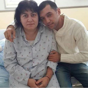 Azərbaycanlı ifaçının anası xərçəng xəstəliyindən rəhmətə getdi