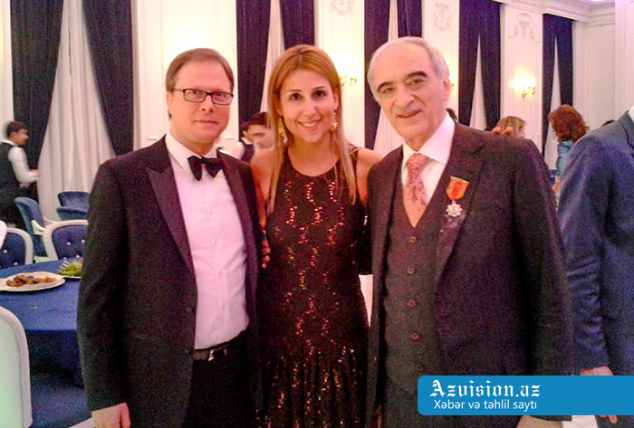 Trampın andiçməsinə qatılan azərbaycanlı xanım: `Məni şəxsən dəvət etdi...` - EKSKLÜZİV (MÜSAHİBƏ)