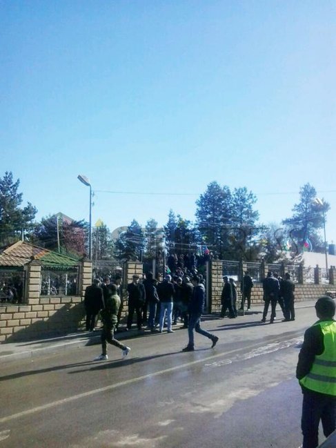 Qusar şəhidini son mənzilə yola saldı: Çingizin dəfnində İZDİHAM - FOTOLAR