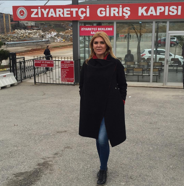 Qürbətə gedən Xoşqədəm: