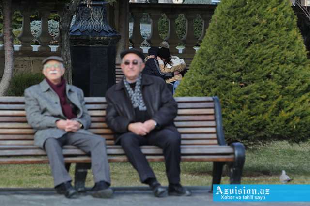 Bakının `Sevgililər günü` - FOTOSESSİYA