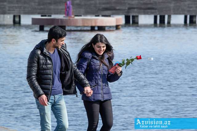 Bakının `Sevgililər günü` - FOTOSESSİYA