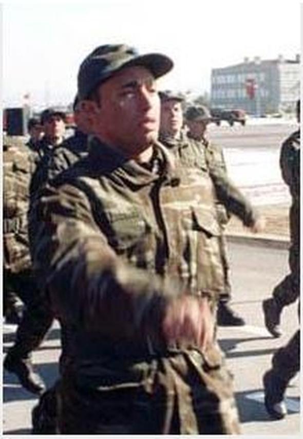 Məşhurlar əsgərlikdə... - İndiyə qədər görmədiyiniz FOTOLAR