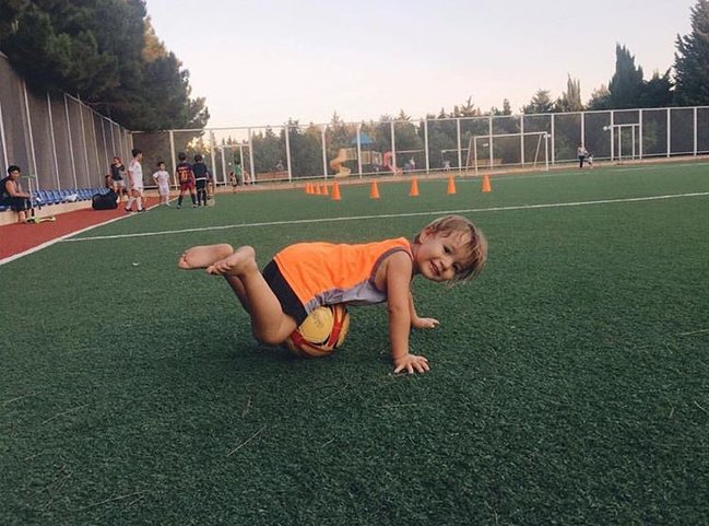 Azərbaycanlı nazirin nəvəsi.. - FOTOLAR