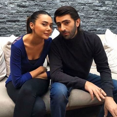 Boşanan Oksana və Elşad yenidən bir arada - SƏMİMİ FOTOLAR
