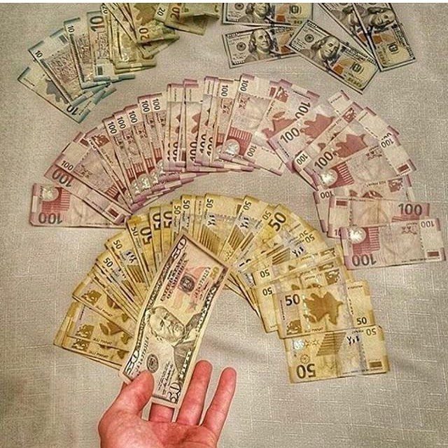 "İnstagram"ın ən varlı azərbaycanlıları - FOTO