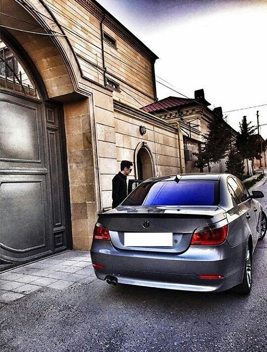 "İnstagram"ın ən varlı azərbaycanlıları - FOTO