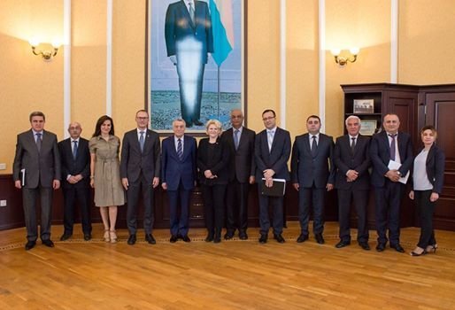 Dünyasını dəyişən nazirimizin SON FOTOSU ÜRƏK DAĞLADI