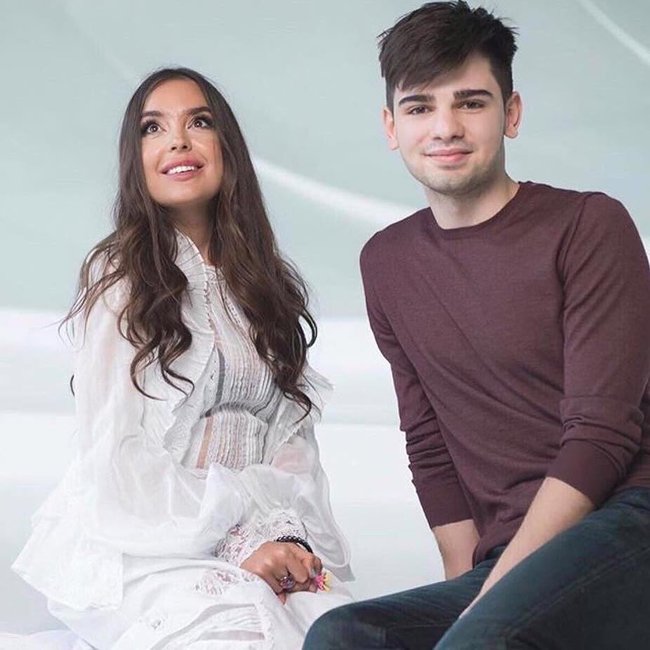 Leyla Əliyevanın Mədət Quliyevin oğlu ilə YENİ FOTOLARI