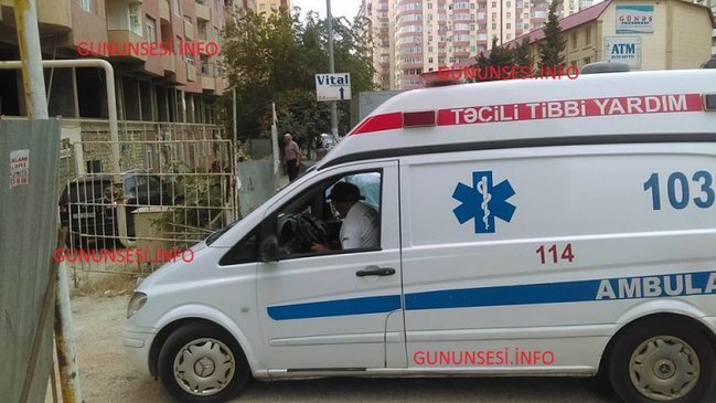 Bakıda məşhur iş adamının binası yanıb kül oldu - Foto