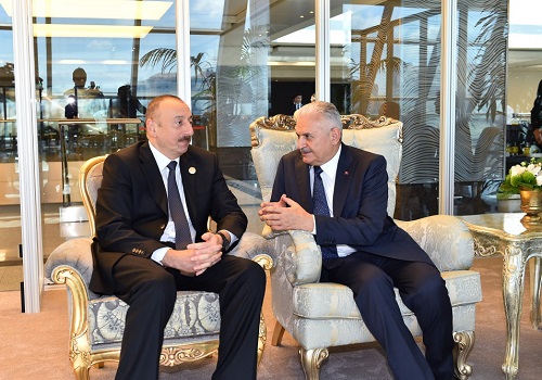 Prezident İstanbulda görüşlər keçirdi - Foto