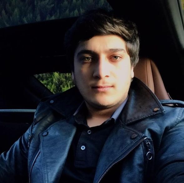 Generalın işdən qovulmasına bais harın oğulun - Fotoları