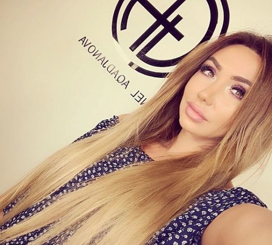 Sosial şəbəkələrin fenomeninə çevrilən Banunun anasının yeni - Fotoları