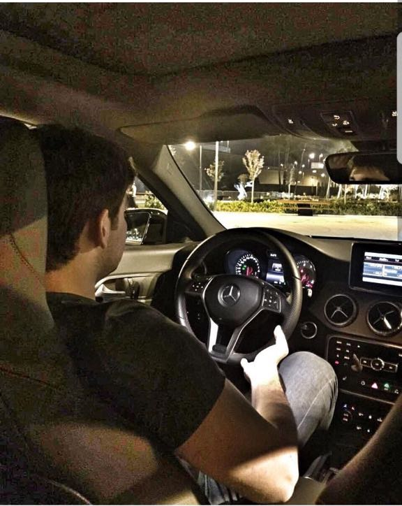 Güləşçilərə verməyə pul tapa bilməyən vitse-prezidentin oğlunun — BAHALI MAŞINLARI, LÜKS HƏYATI