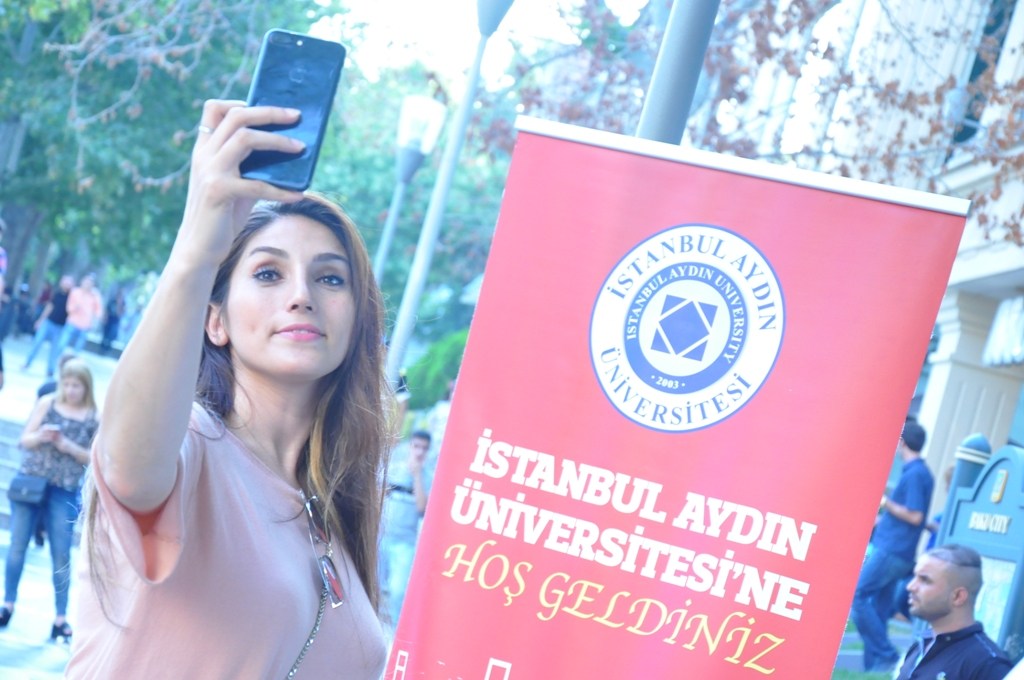 Bakının mərkəzində maraqlı aksiya - Fotolar