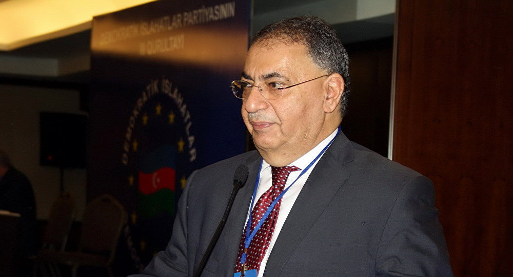 Millət vəkilləri məmurları qınadı: "Hər bir məmur özbaşınalığı cəzalandırılmalıdır!"