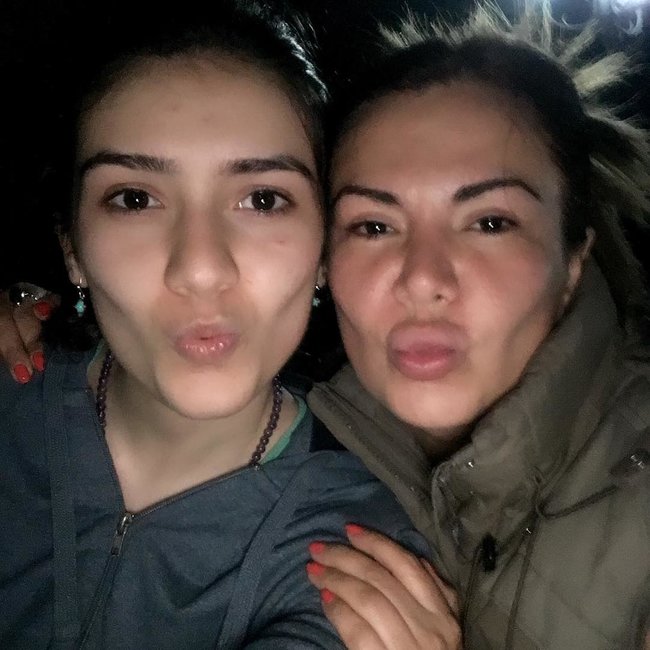 Bu da aparıcı Ülviranın qızı Zeynəb - FOTOLAR