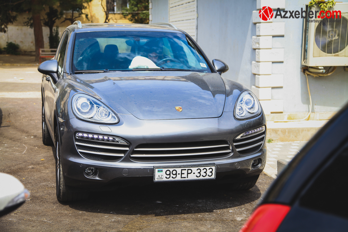 Pərvin Abıyevanın 100 minlik "Porche"si... - FOTOLAR