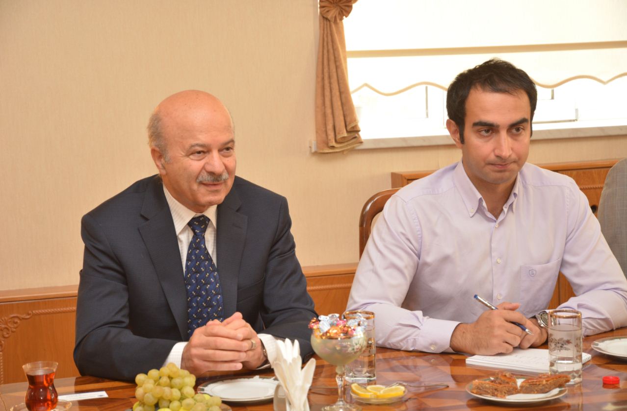Kanadanın Ontario əyalətində tədqiqatlar, innovasiya və elm naziri Reza Moridi Odlar Yurdu Universitetində olub