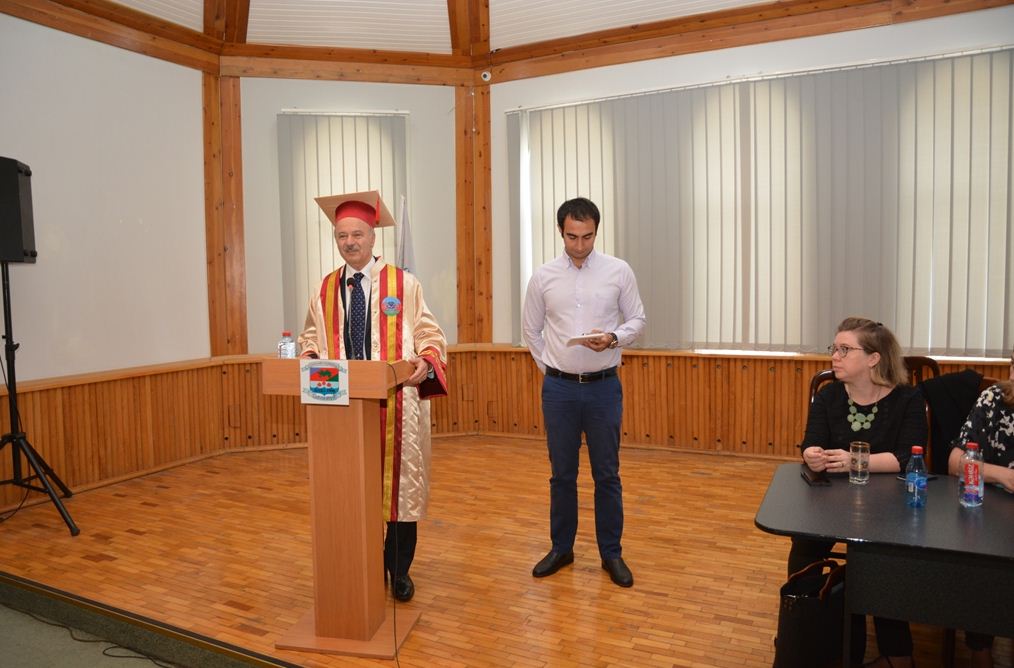 Kanadanın Ontario əyalətində tədqiqatlar, innovasiya və elm naziri Reza Moridi Odlar Yurdu Universitetində olub