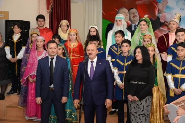 Nəsimi rayonunda 18 oktyabr - Dövlət müstəqilliyi günü münasibətilə tədbir keçirilib.