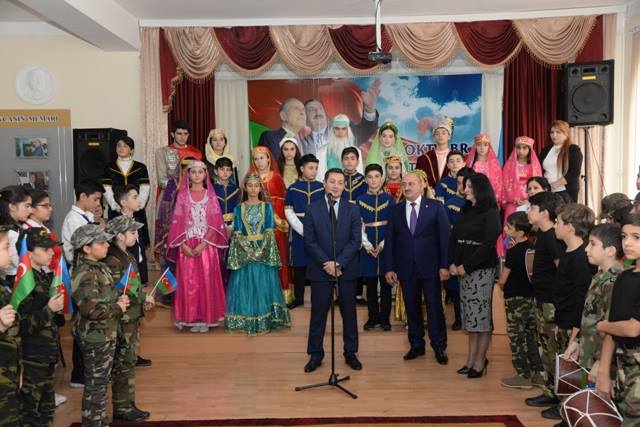 Nəsimi rayonunda 18 oktyabr - Dövlət müstəqilliyi günü münasibətilə tədbir keçirilib.