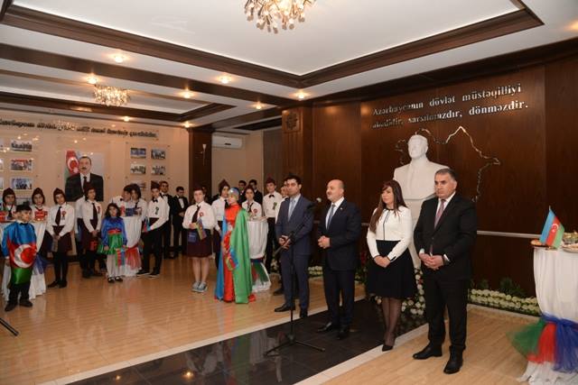 Nəsimi rayon məktəbliləri növbəti dəfə "Ölkəmizi tanıyaq" adı altında maarifləndirici tur-aksiyada iştirak edəcəklər