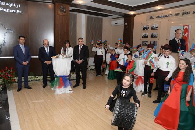 Nəsimi rayon məktəbliləri növbəti dəfə "Ölkəmizi tanıyaq" adı altında maarifləndirici tur-aksiyada iştirak edəcəklər